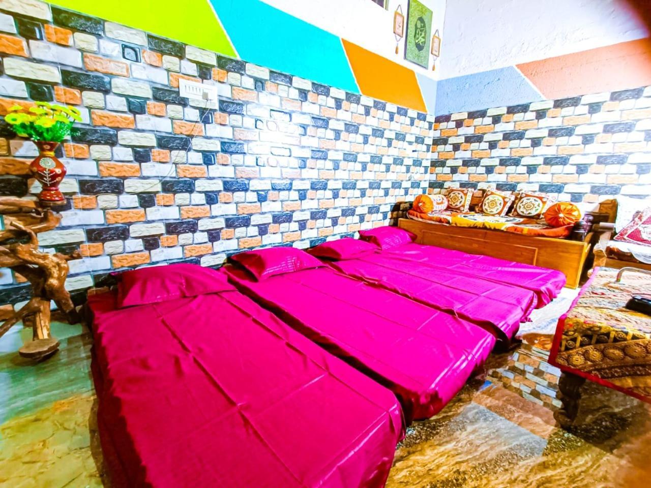 Sahara Family Homestay Mysore Exteriör bild